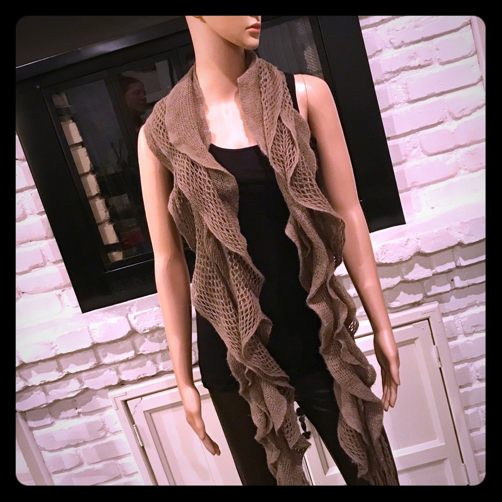 Boutique Light Brown Ruffled Scarf